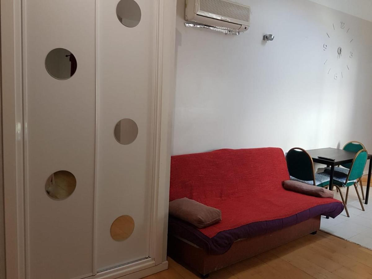 Estudios Cascorro Rastro Madrid Buitenkant foto
